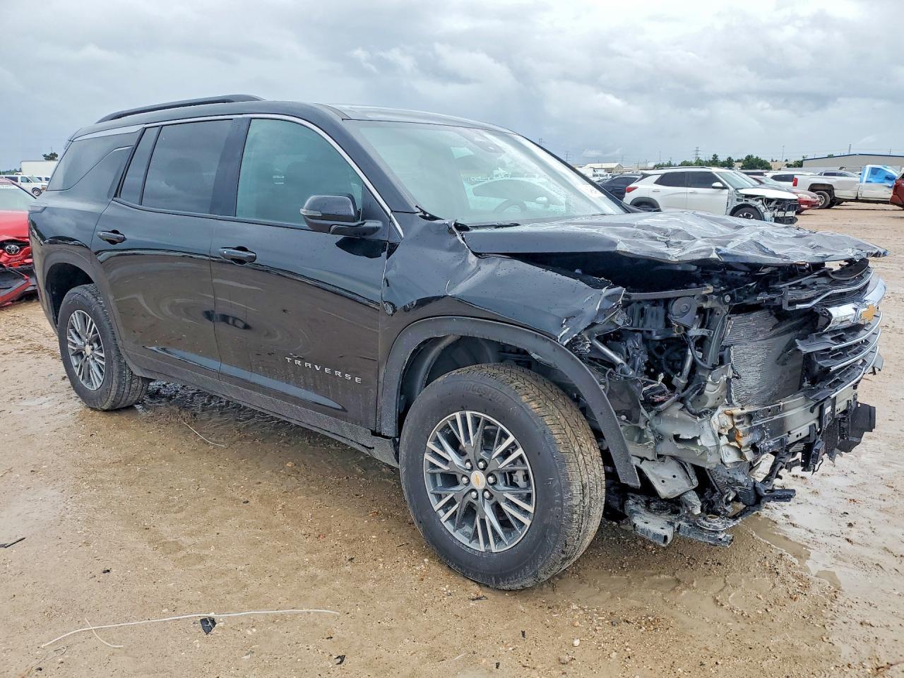 2025 Chevrolet Traverse Lt - Фото 4