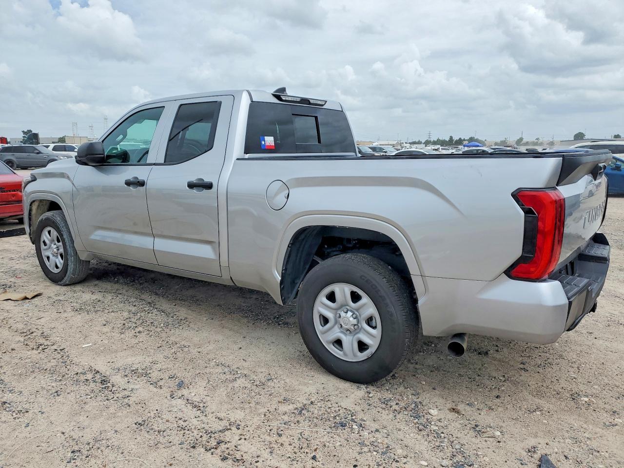 2025 Toyota Tundra Sr - Фото 2