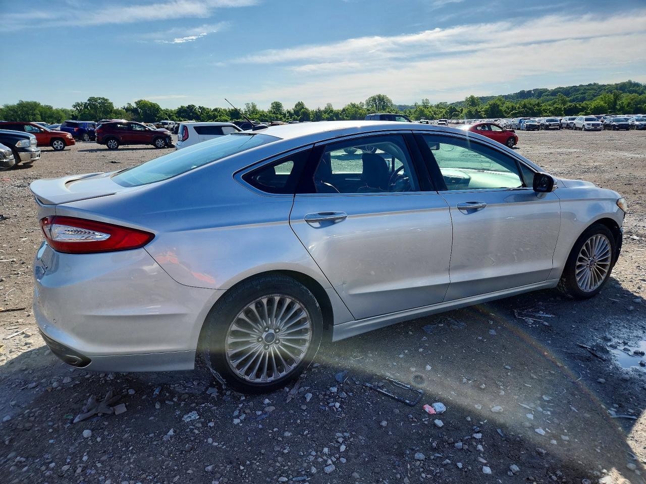2016 Ford Fusion Titanium - Фото 3