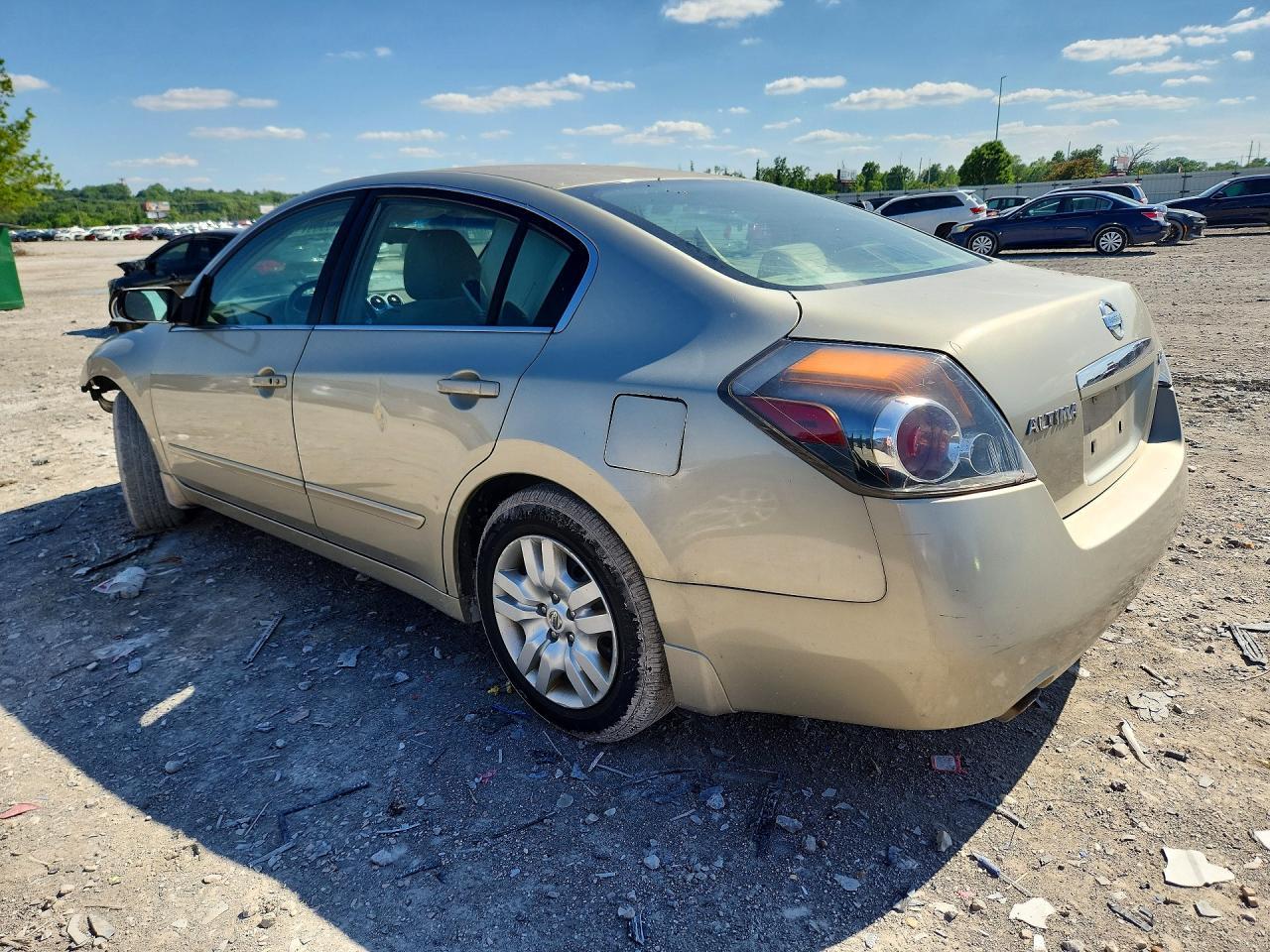 2009 Nissan Altima 2.5 - Фото 2