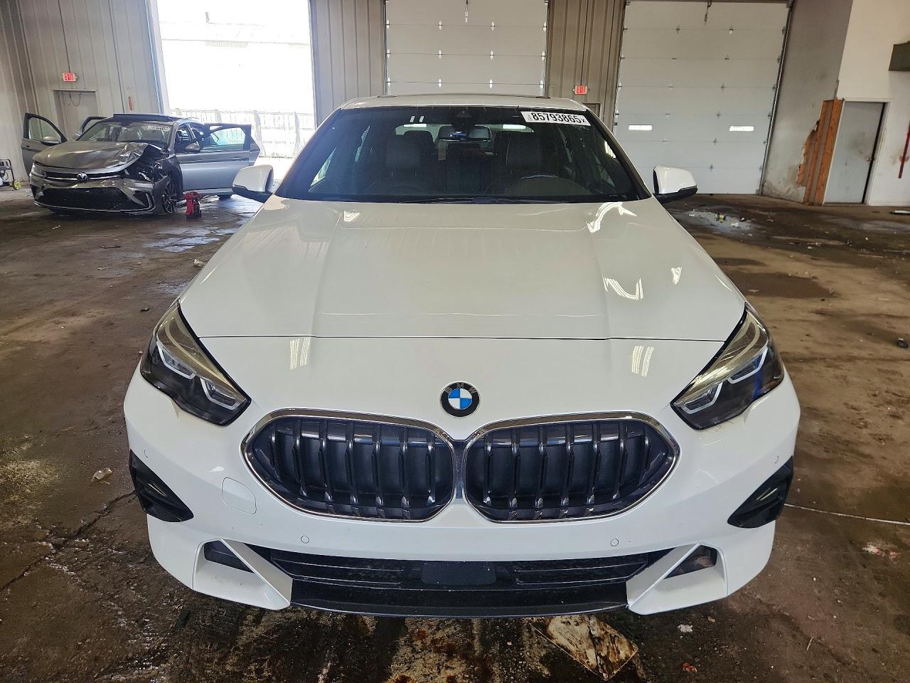 2024 BMW 228I - Фото 5