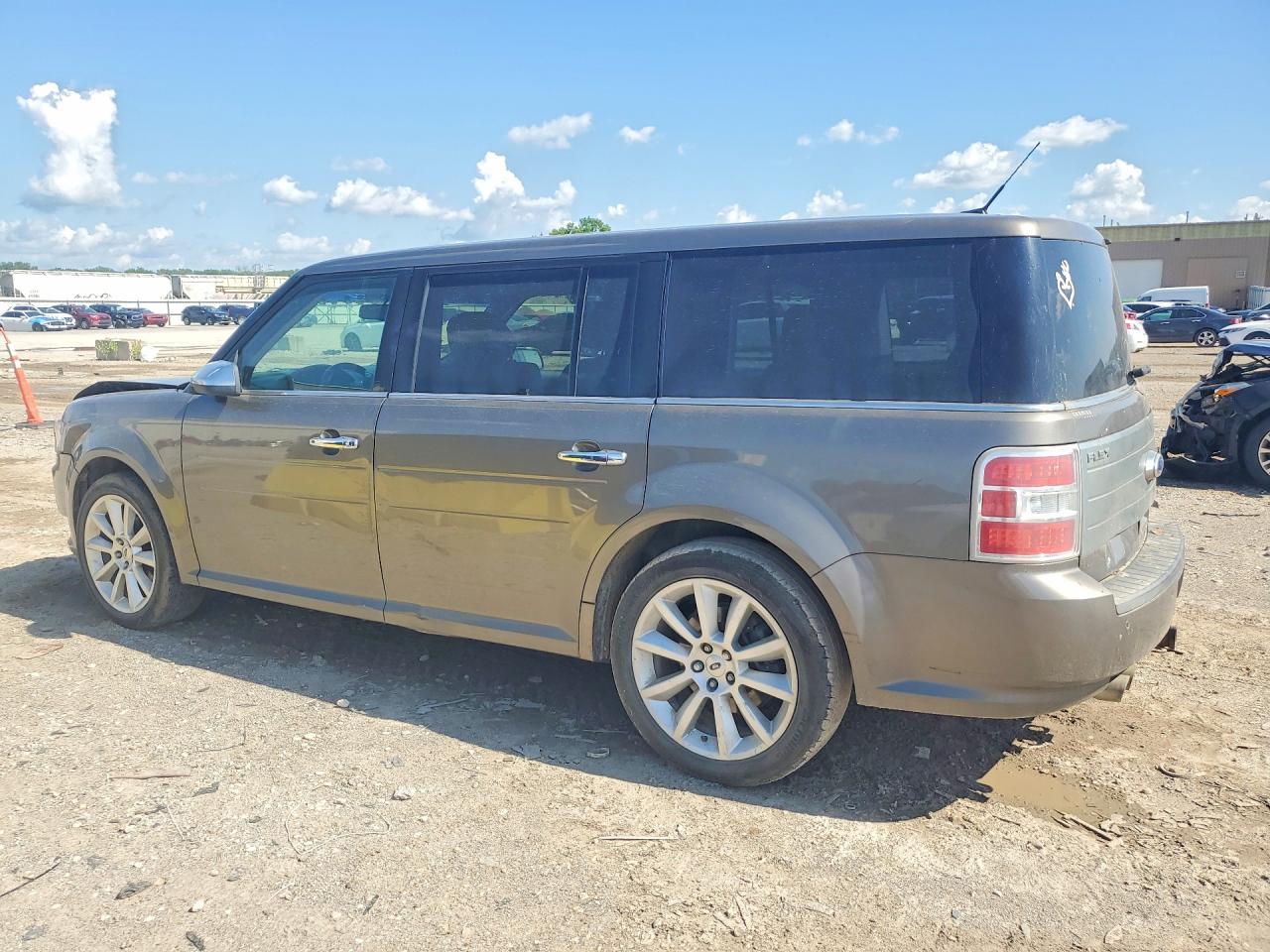 2012 Ford Flex Limited - Фото 2