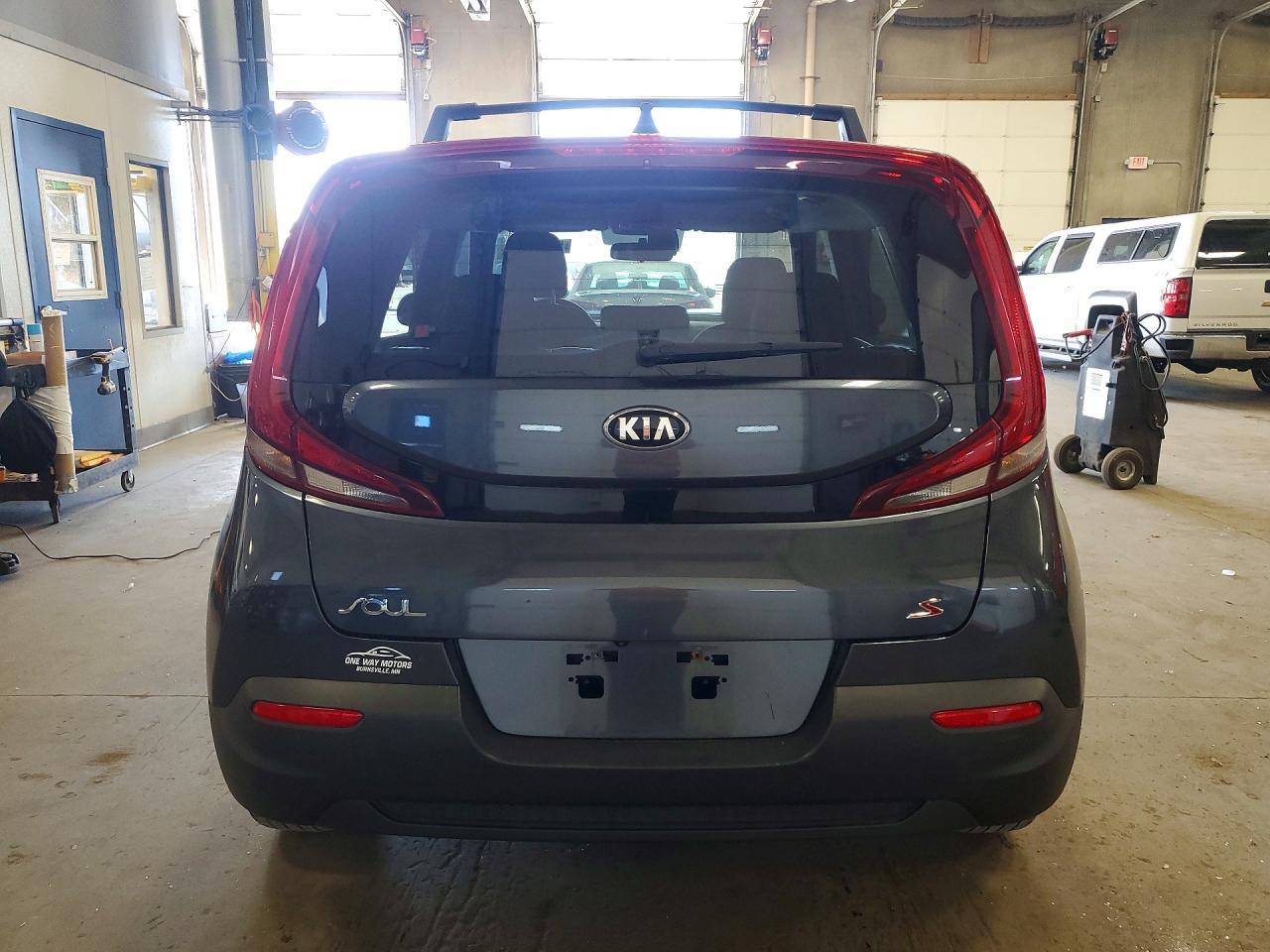 2020 Kia Soul S - Фото 6