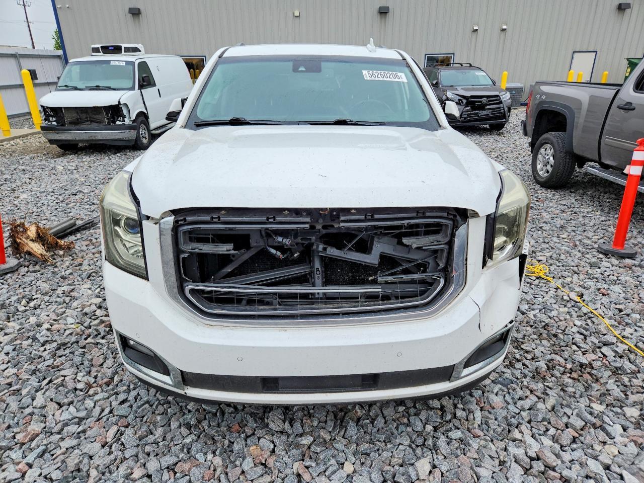 2017 GMC Yukon Xl K1500 Slt - Фото 5
