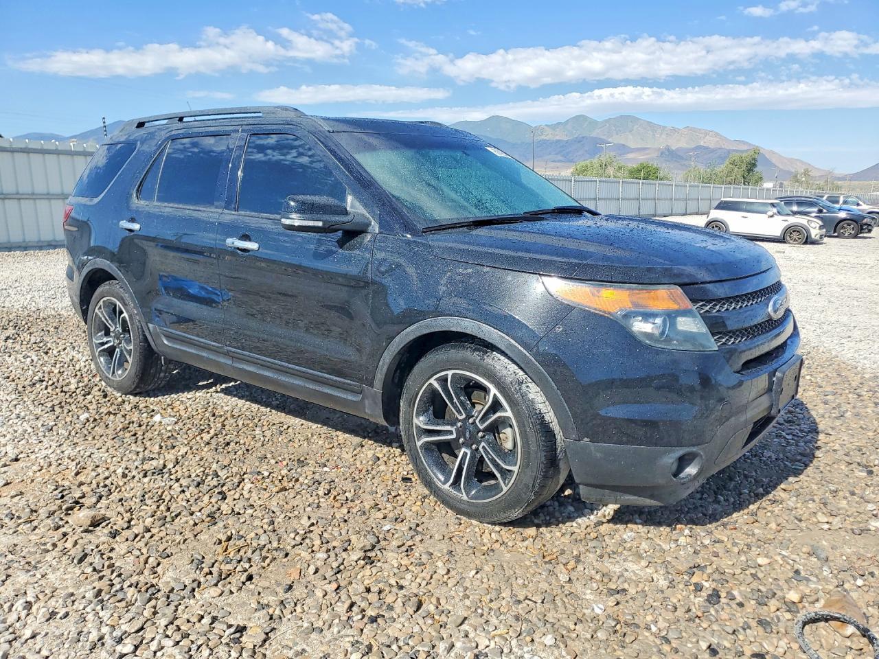 2014 Ford Explorer Sport - Image 4