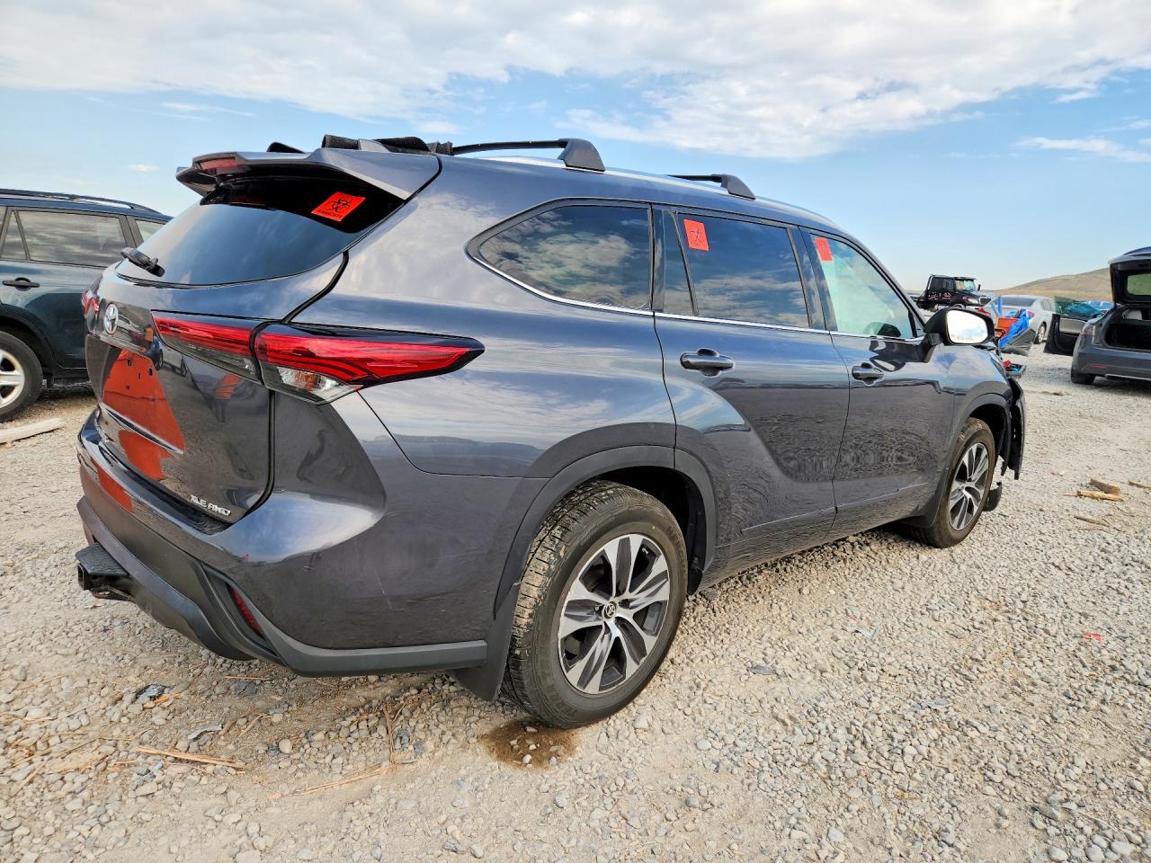 2020 Toyota Highlander Xle - Фото 3