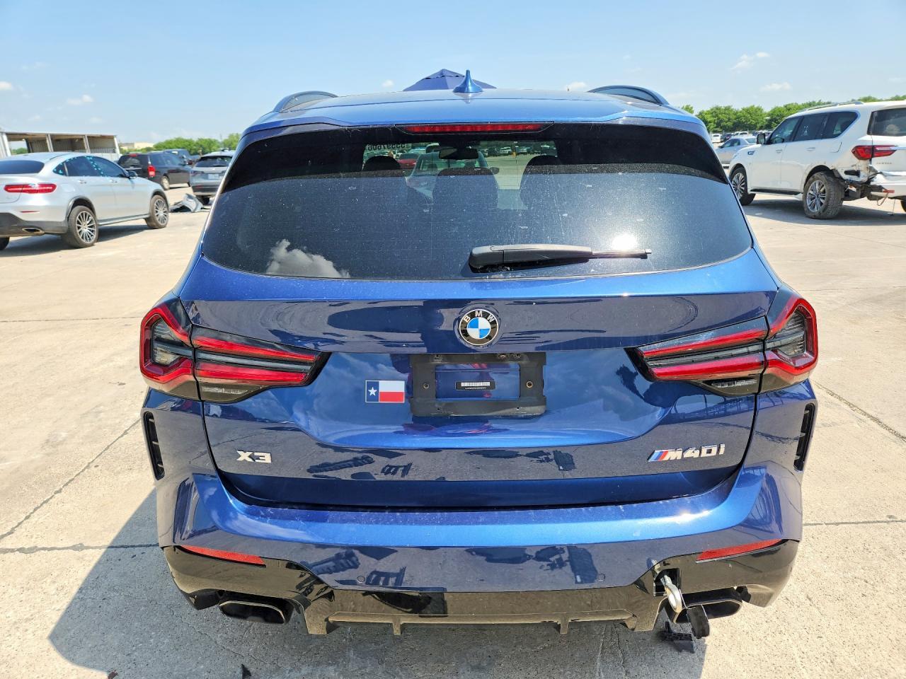 2022 BMW X3 M40I - Фото 6