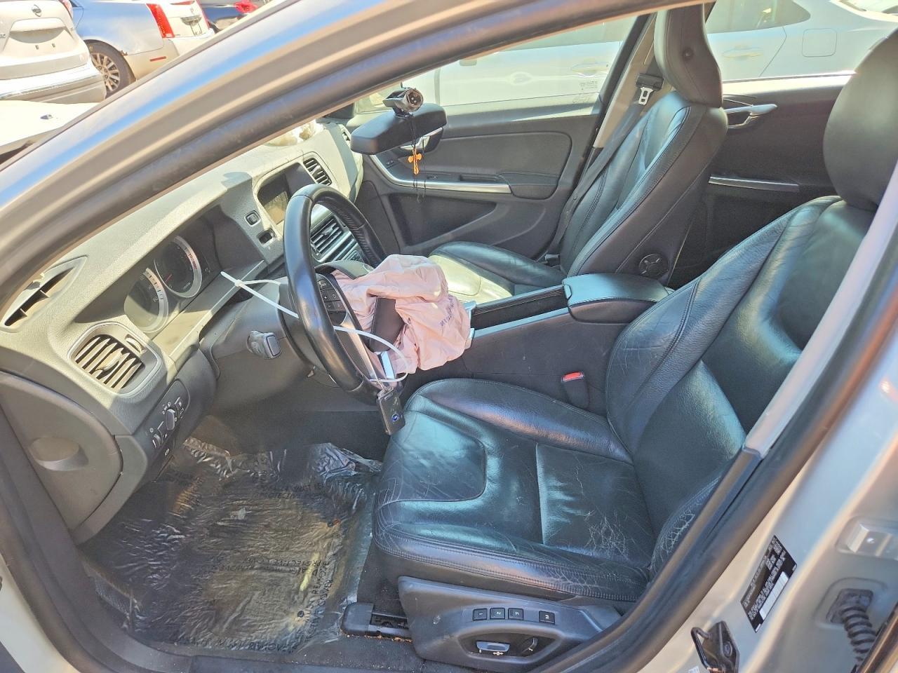 2012 Volvo S60 - Image 7