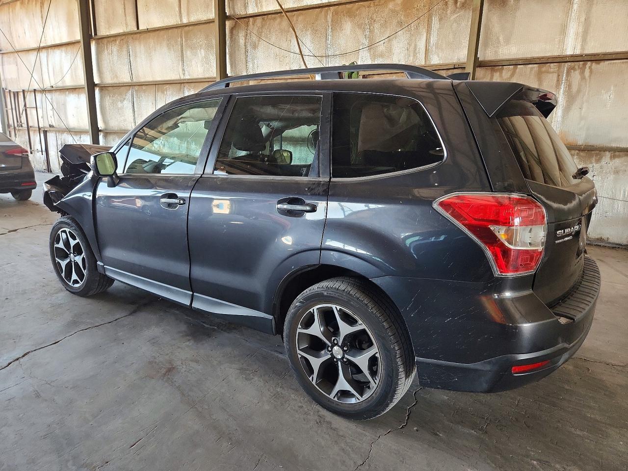 2016 Subaru Forester 2.0Xt Premium - Фото 2