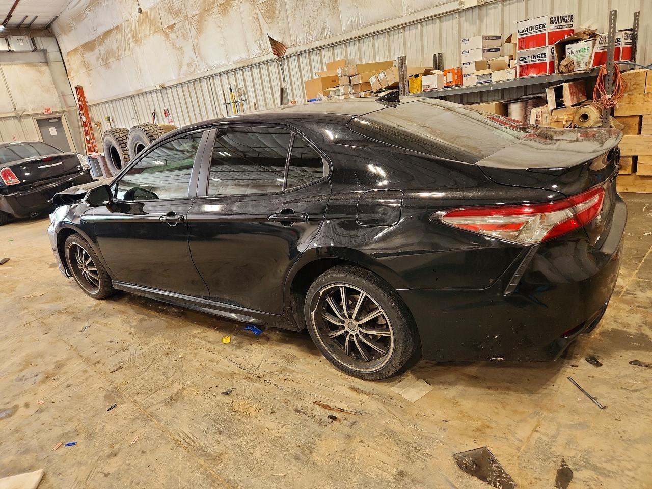 2020 Toyota Camry Se Nightshade - Image 2