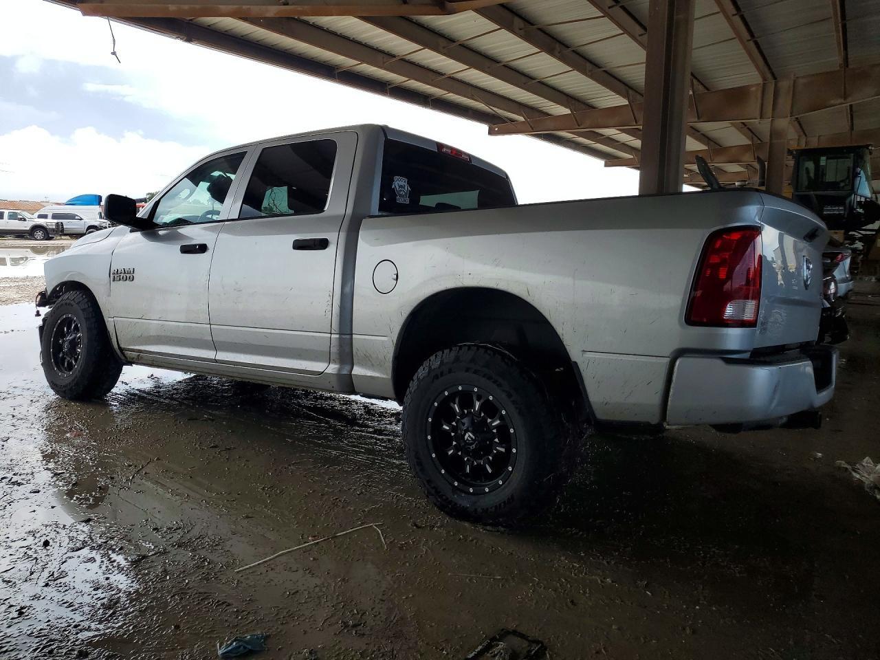 2018 Ram 1500 St - Image 2