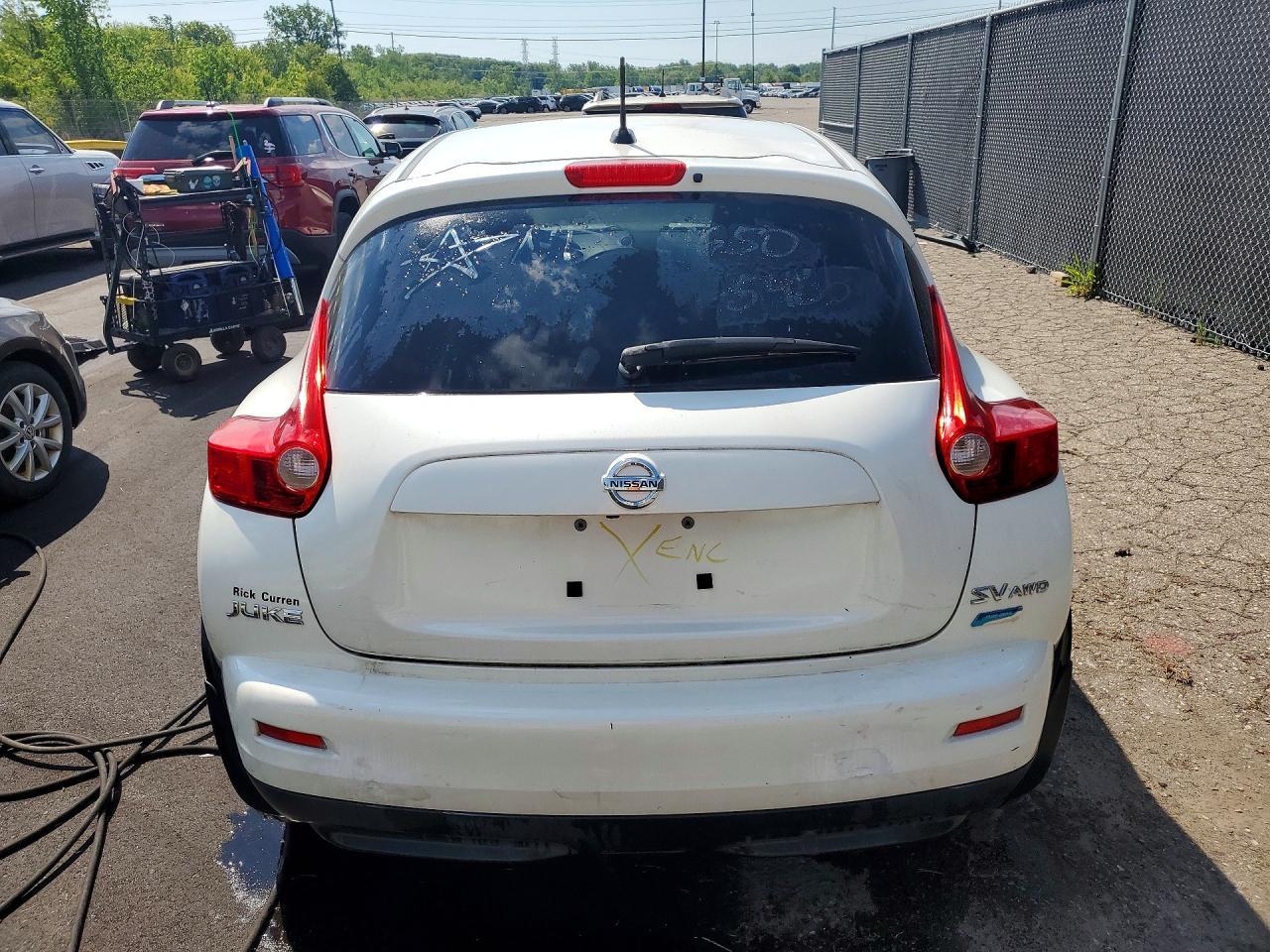 2014 Nissan Juke Sv - Image 6
