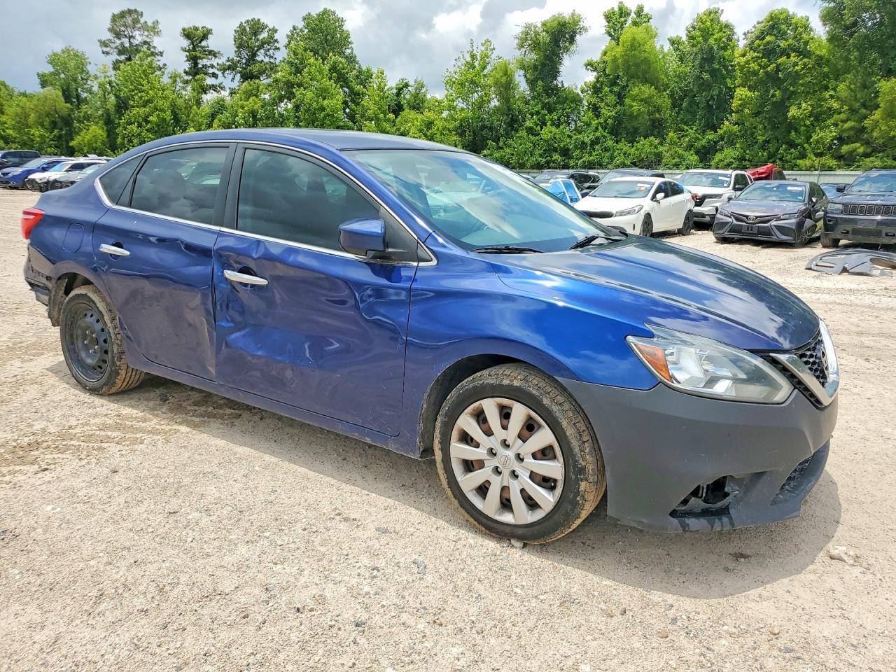 2016 Nissan Sentra S - Image 4