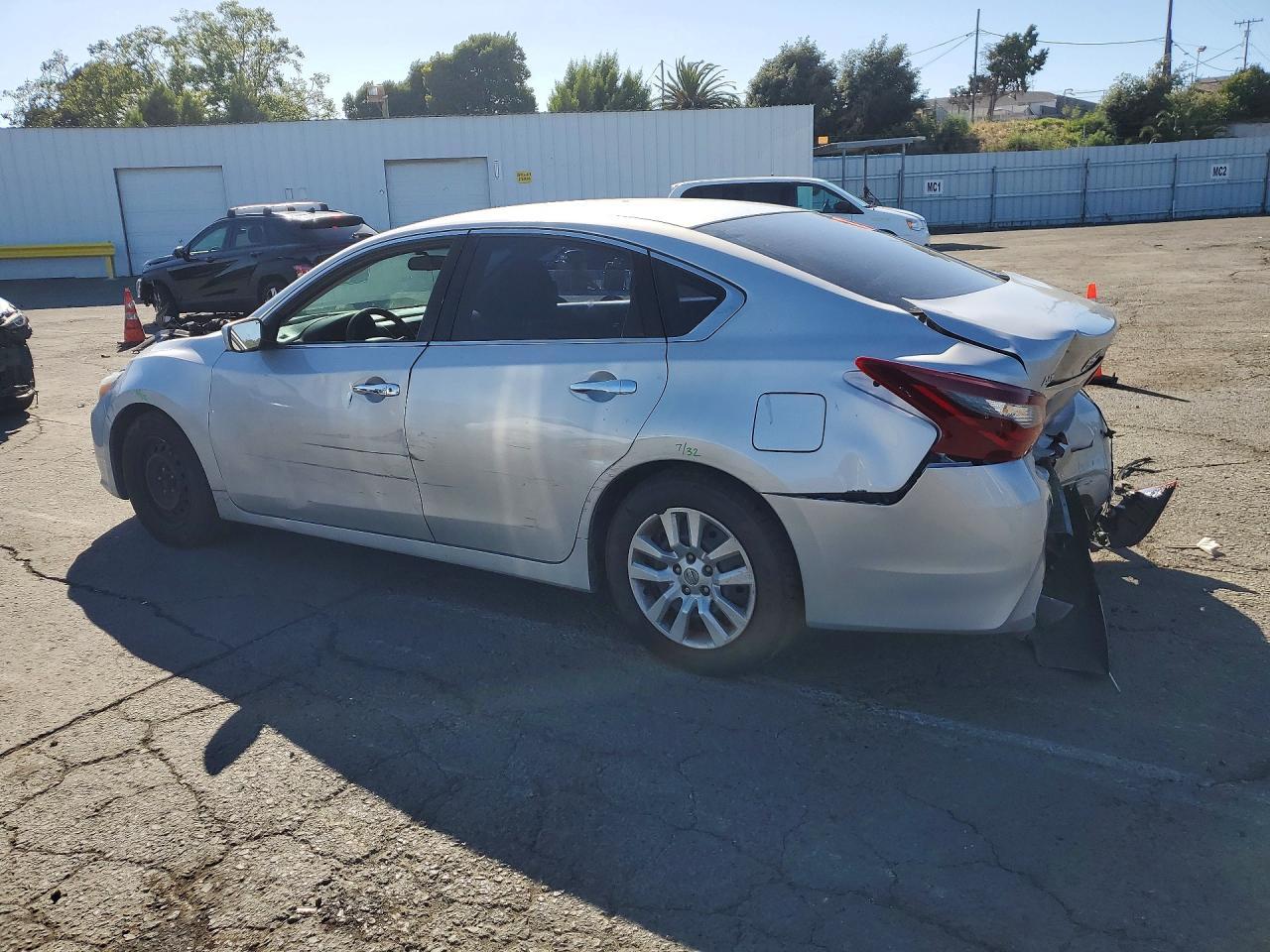 2018 Nissan Altima 2.5 S - Image 2