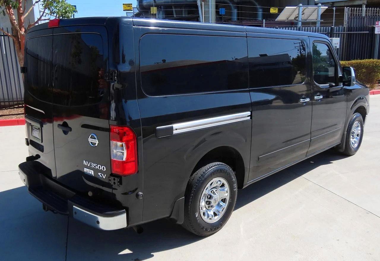 2016 Nissan Nv 3500 Hd Sv - Image 3