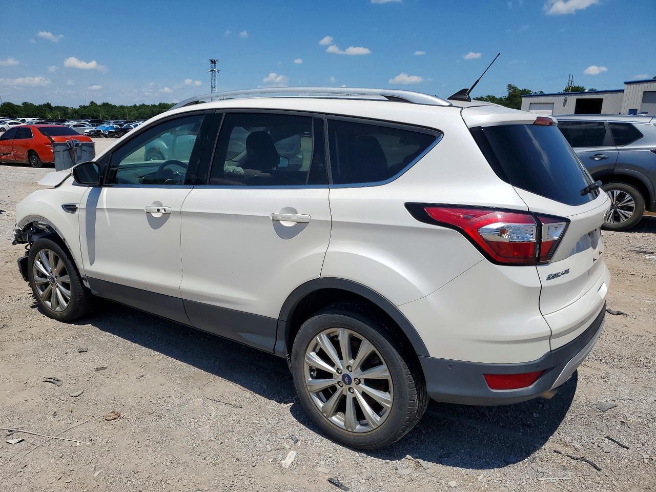 2018 Ford Escape Titanium - Image 2