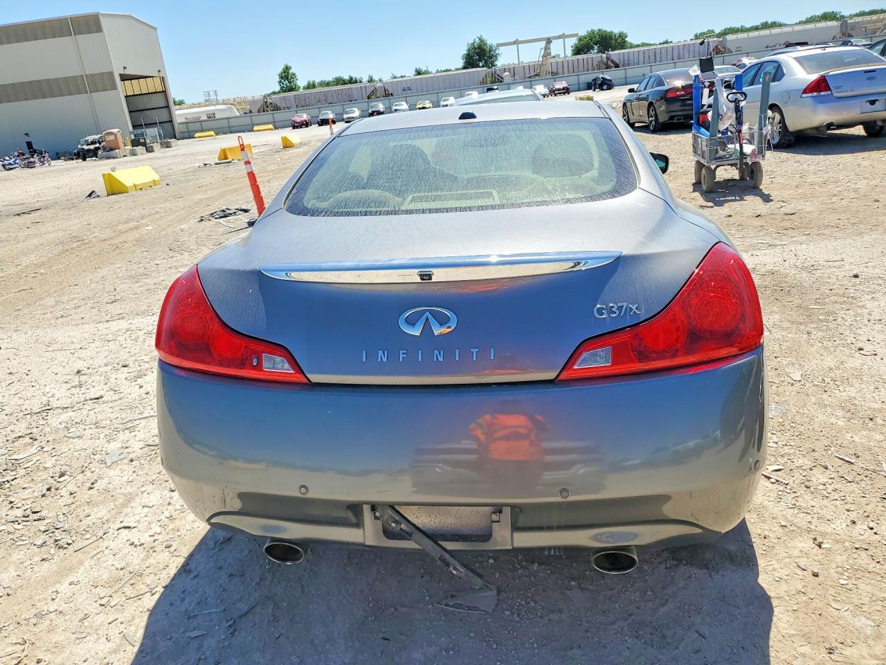2013 Infiniti G37 Coupe X - Фото 6