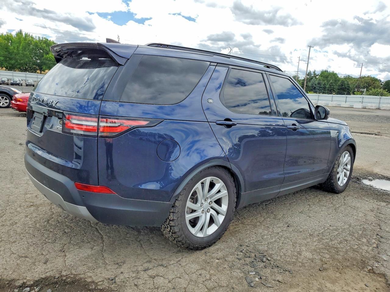 2017 Land Rover Discovery Hse - Фото 3