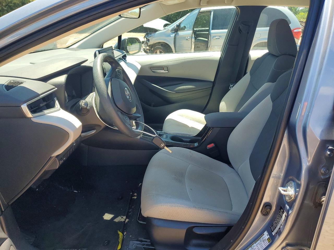 2021 Toyota Corolla Le - Фото 7