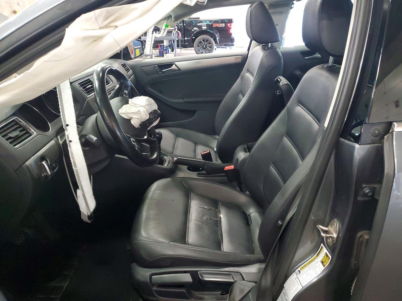 2017 Volkswagen Jetta Se - Image 7