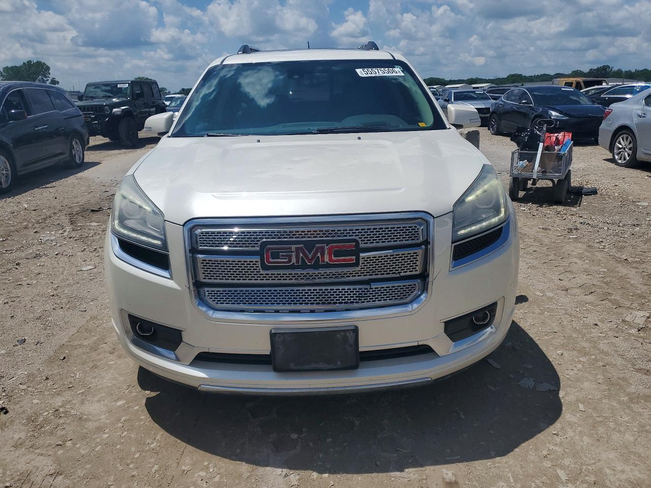 2015 GMC Acadia Denali - Image 5