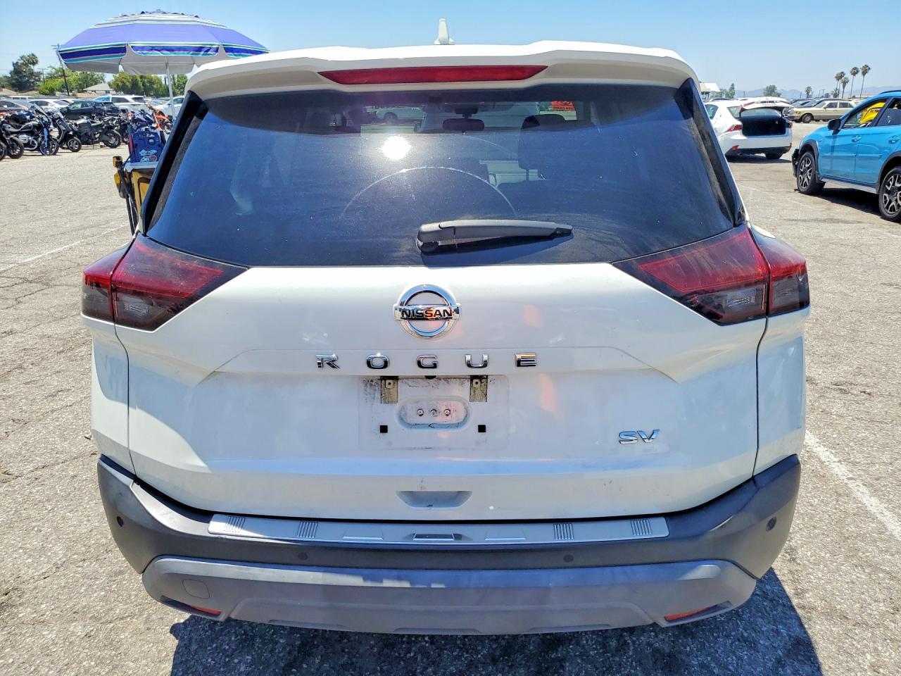 2021 Nissan Rogue Sv - Image 6