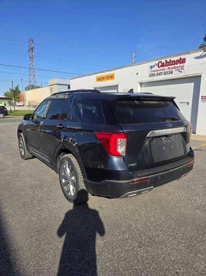 2022 Ford Explorer Xlt - Image 3