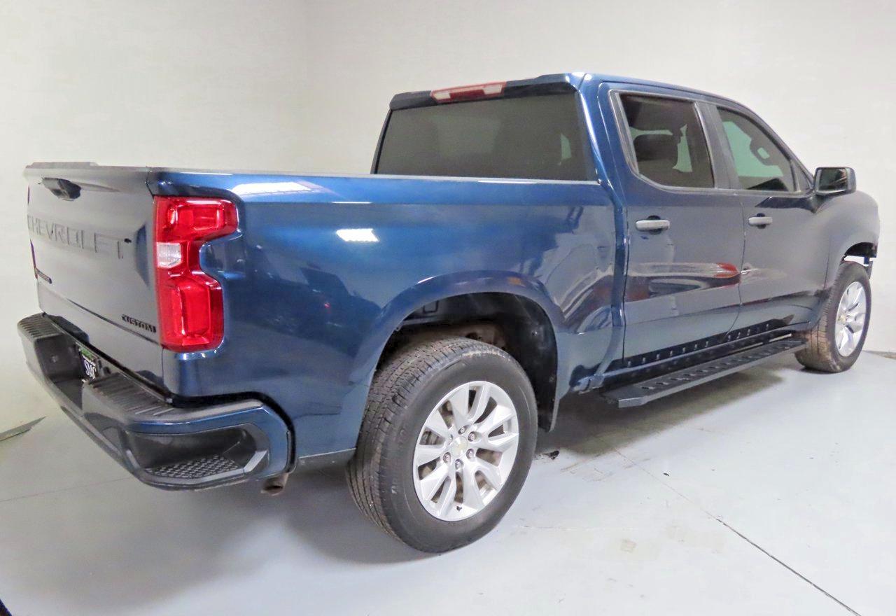 2020 Chevrolet Silverado C1500 Custom - Фото 3