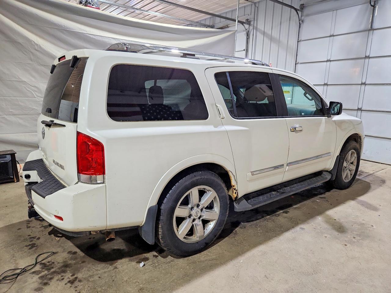 2014 Nissan Armada Platinum - Image 3