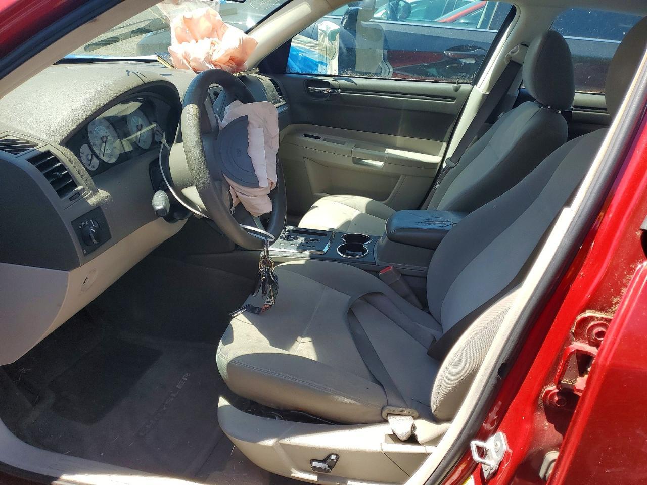 2008 Chrysler 300 Lx - Image 7
