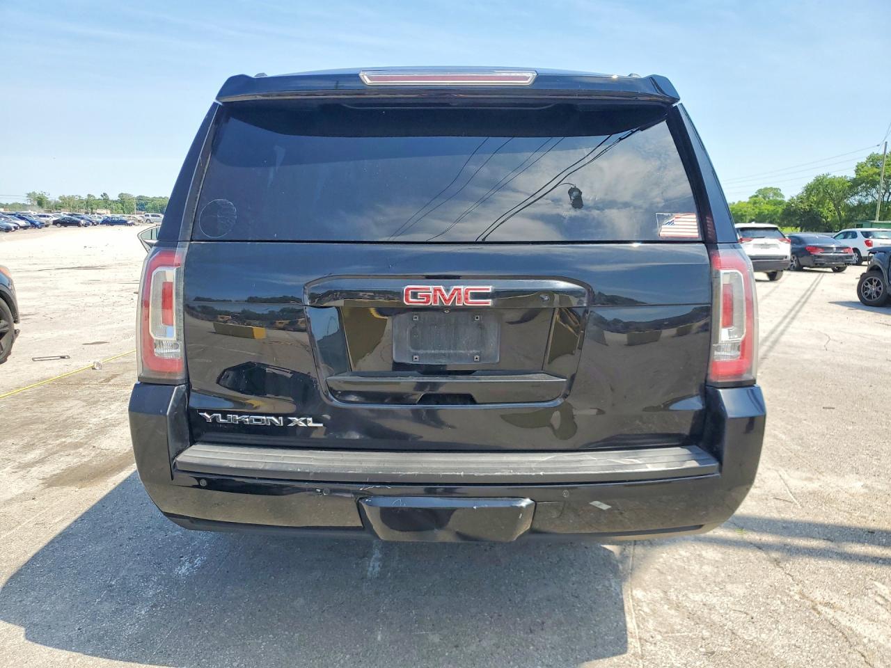 2015 GMC Yukon Xl K1500 Sle - Image 6