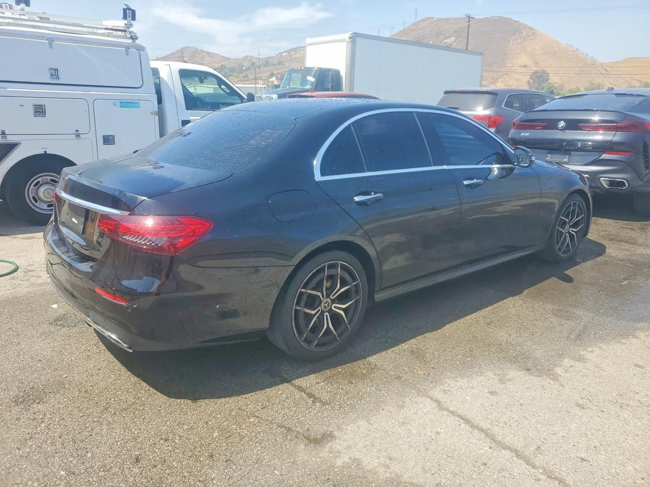 2021 Mercedes-Benz E 350 - Фото 3
