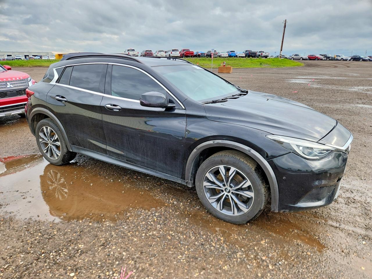 2017 Infiniti Qx30 Luxury - Фото 4