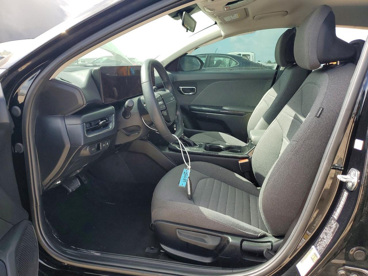 2025 Kia K4 Ex - Фото 7