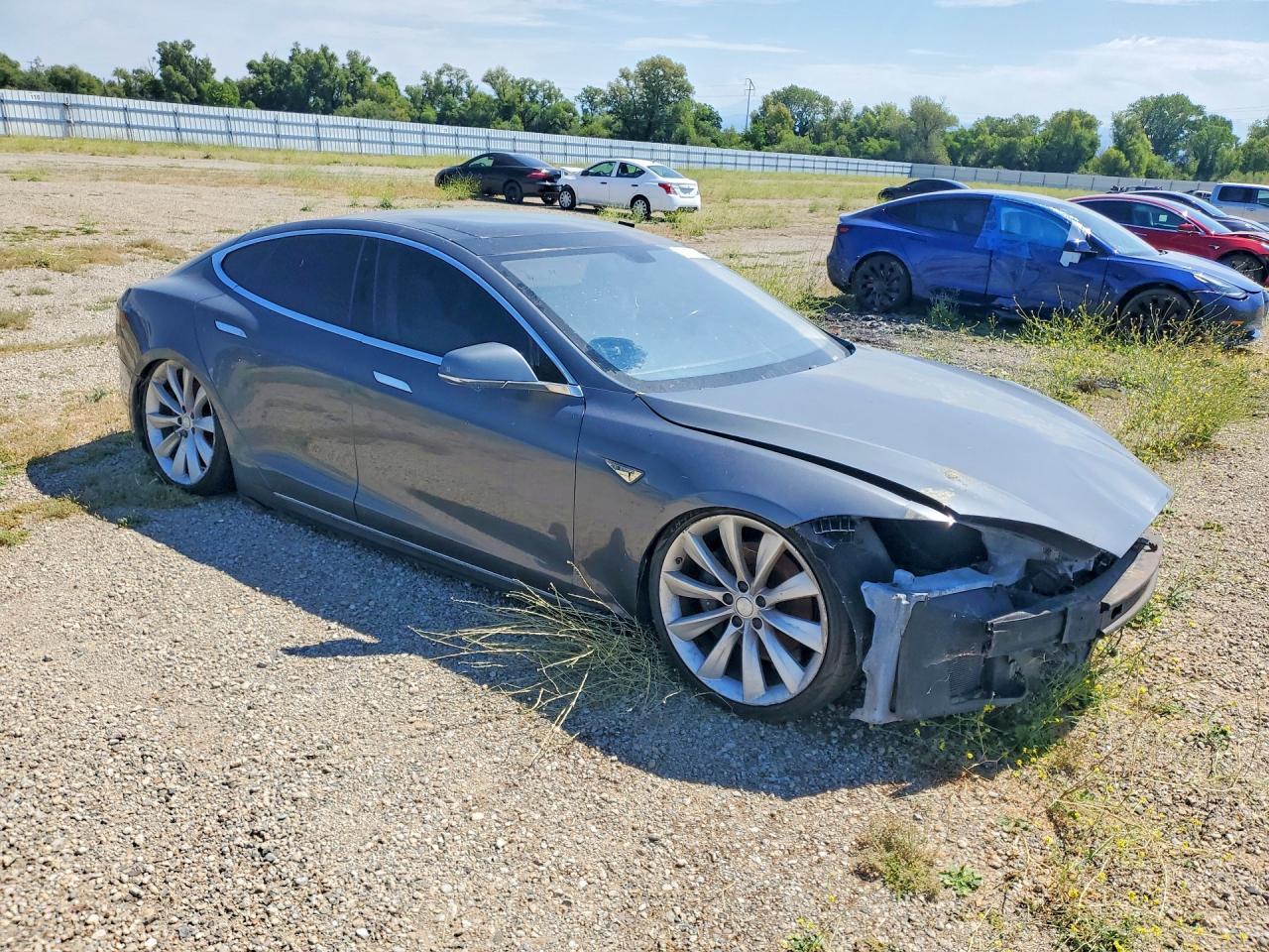 2013 Tesla Model S - Фото 4