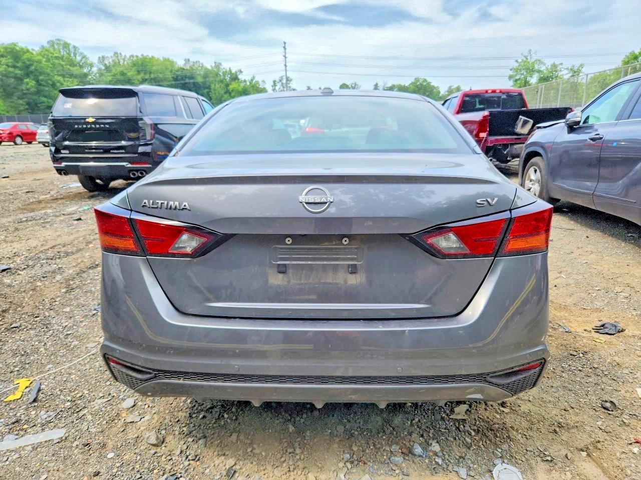 2024 Nissan Altima Sv - Image 6