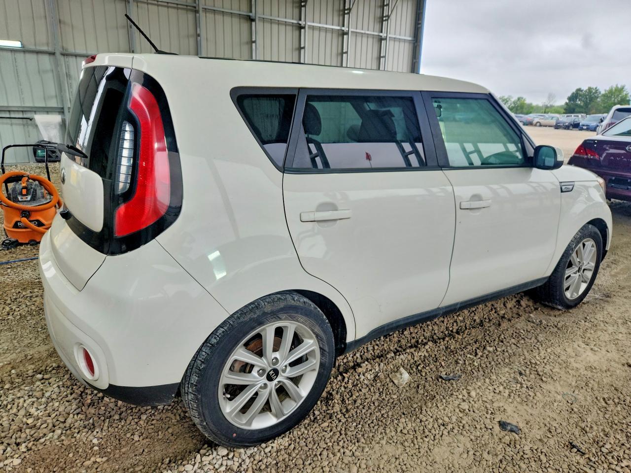 2019 Kia Soul + - Фото 3