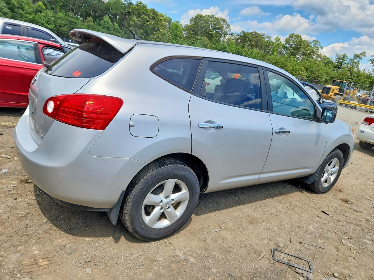 2010 Niss Rogue - Фото 3