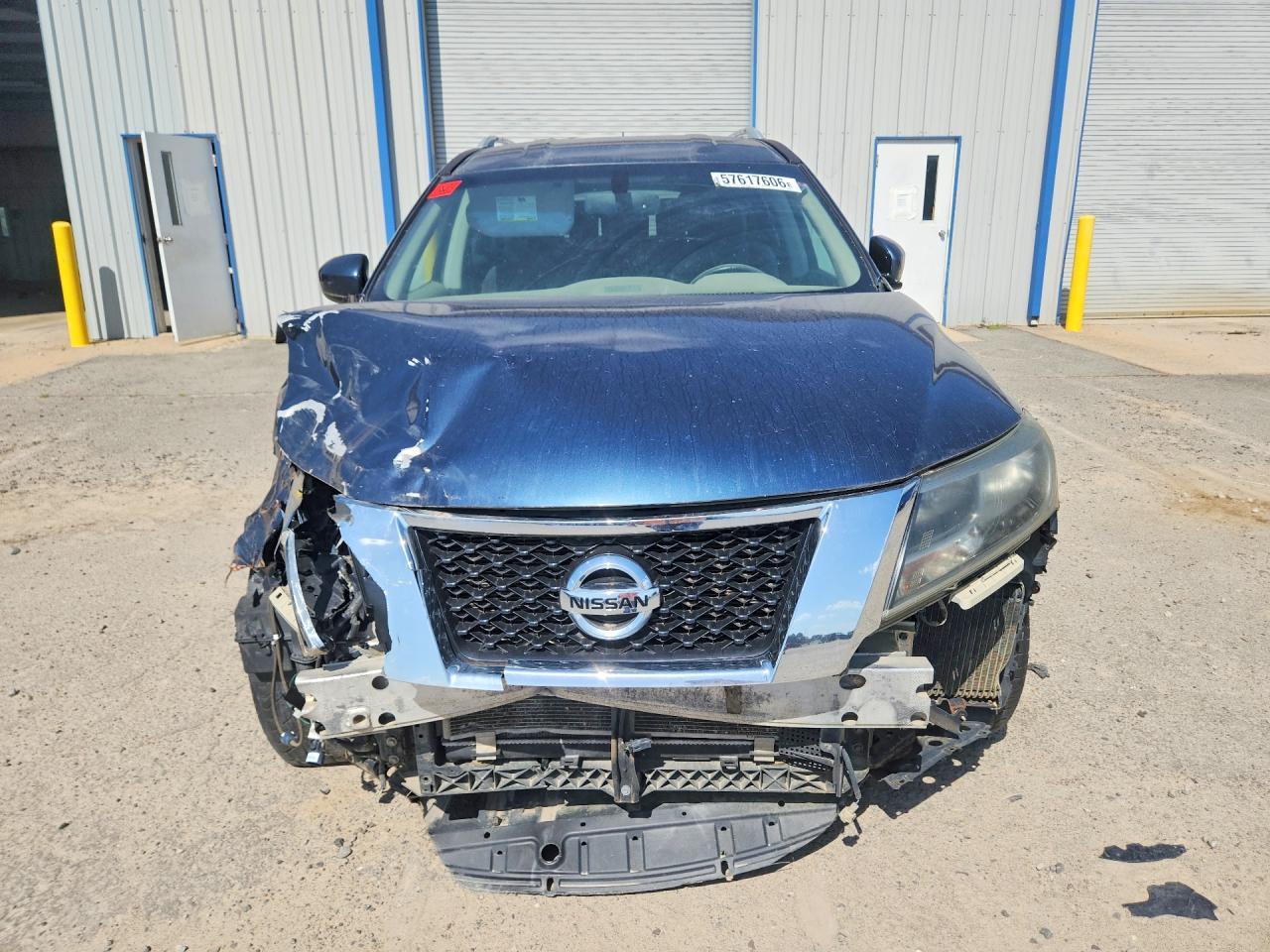2015 Nissan Pathfinder Sv - Image 5