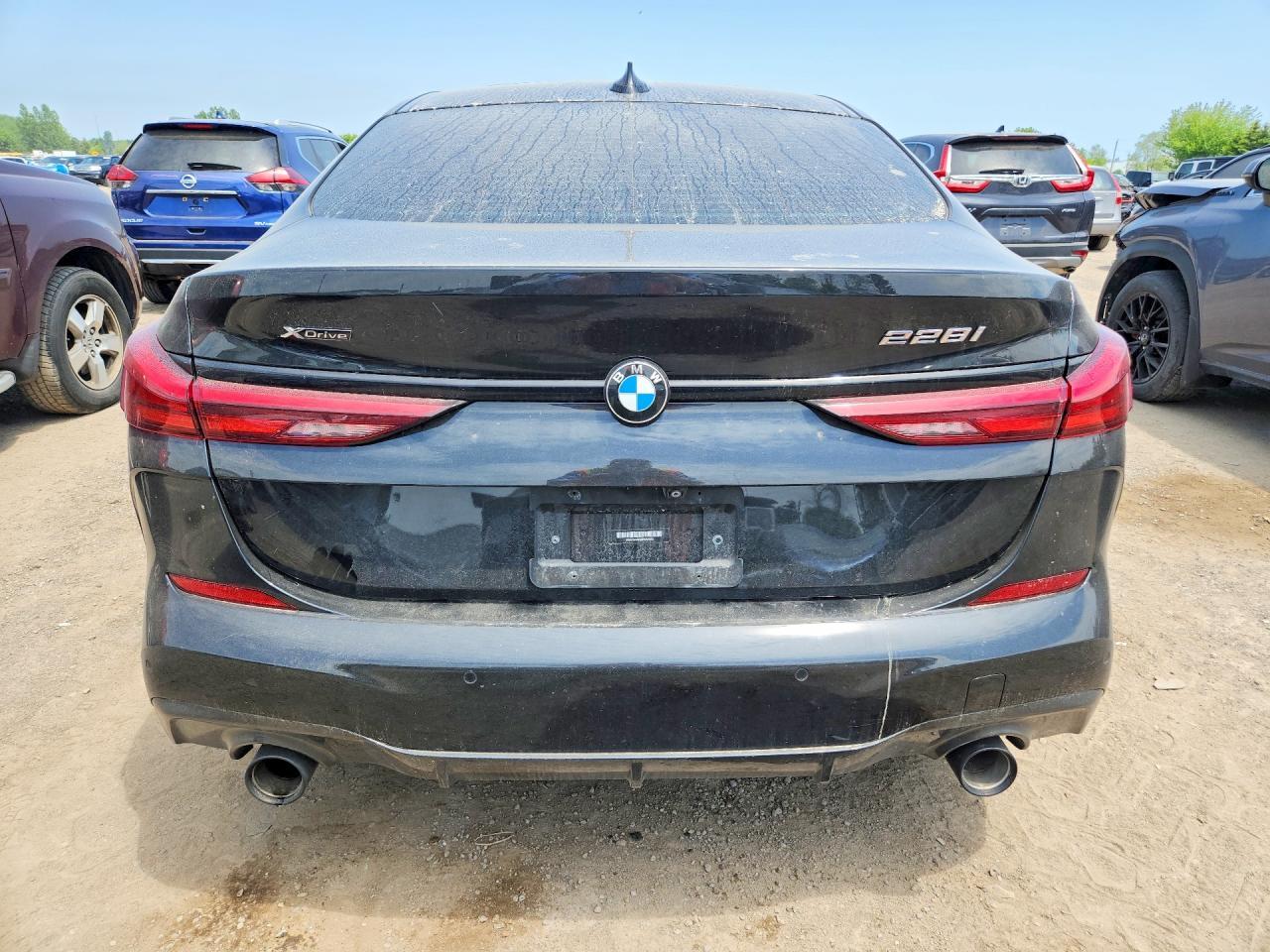 2021 BMW 228Xi - Фото 6