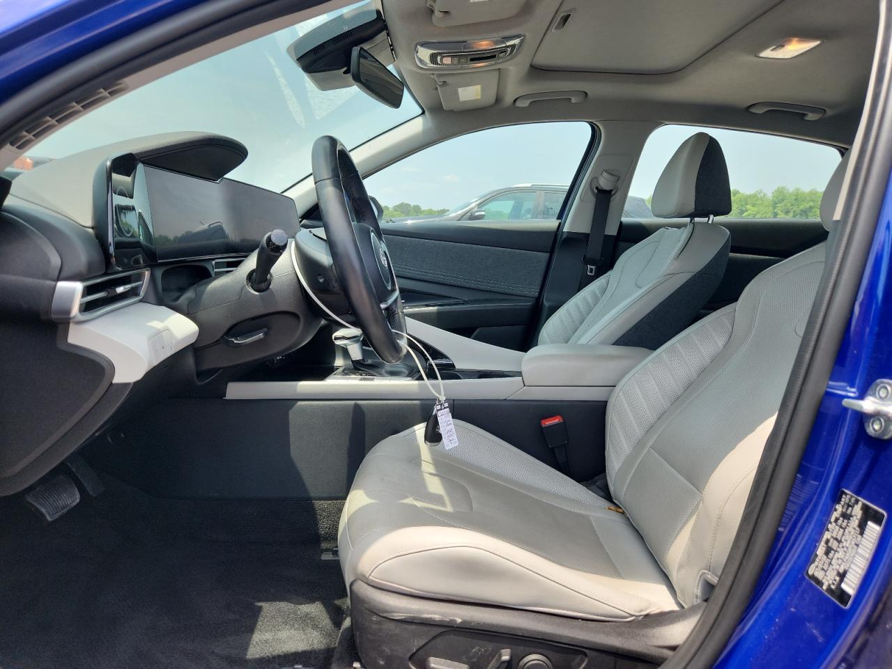 2023 Hyundai Elantra Limited - Фото 7