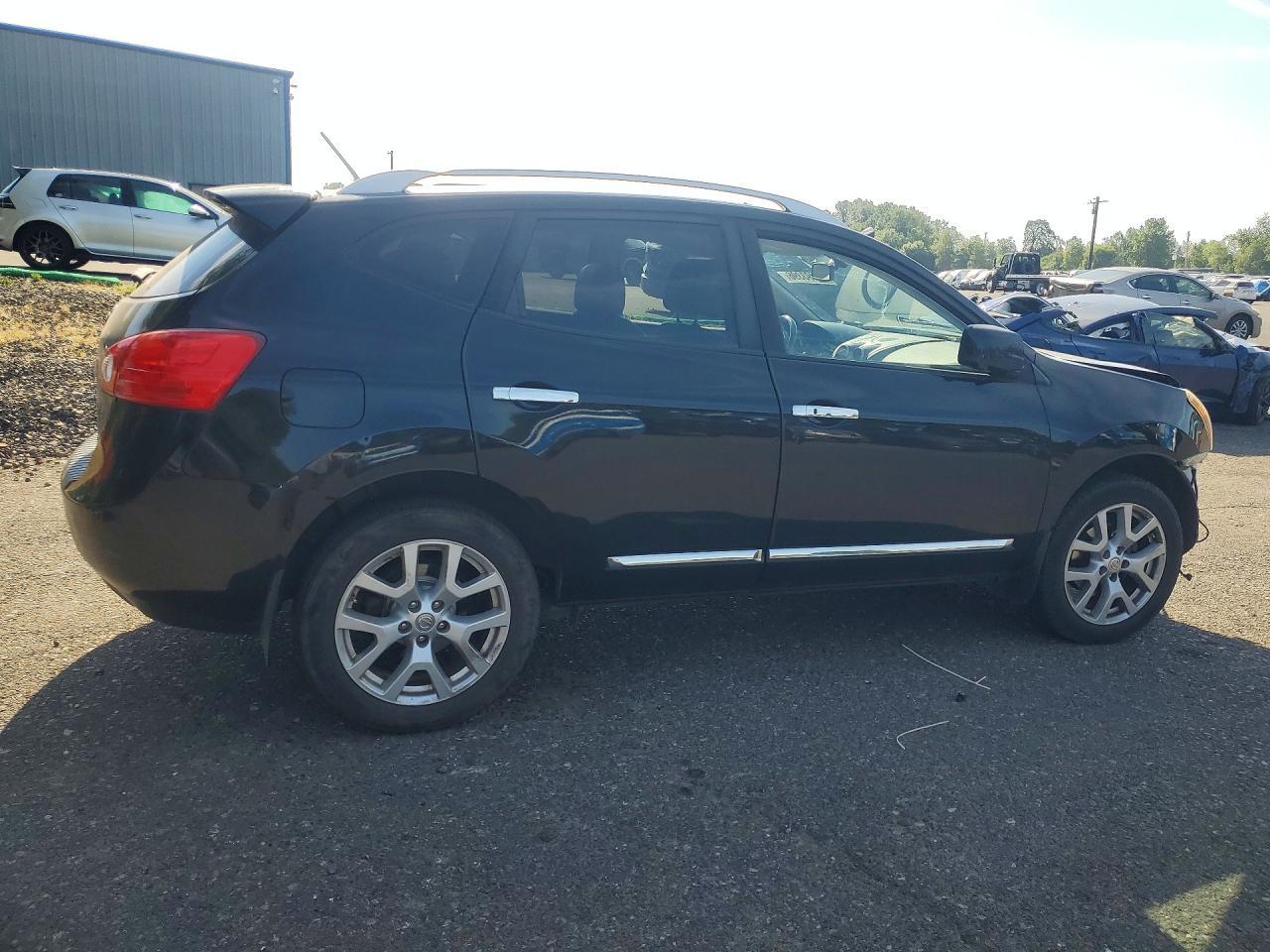 2012 Nissan Rogue S - Image 3