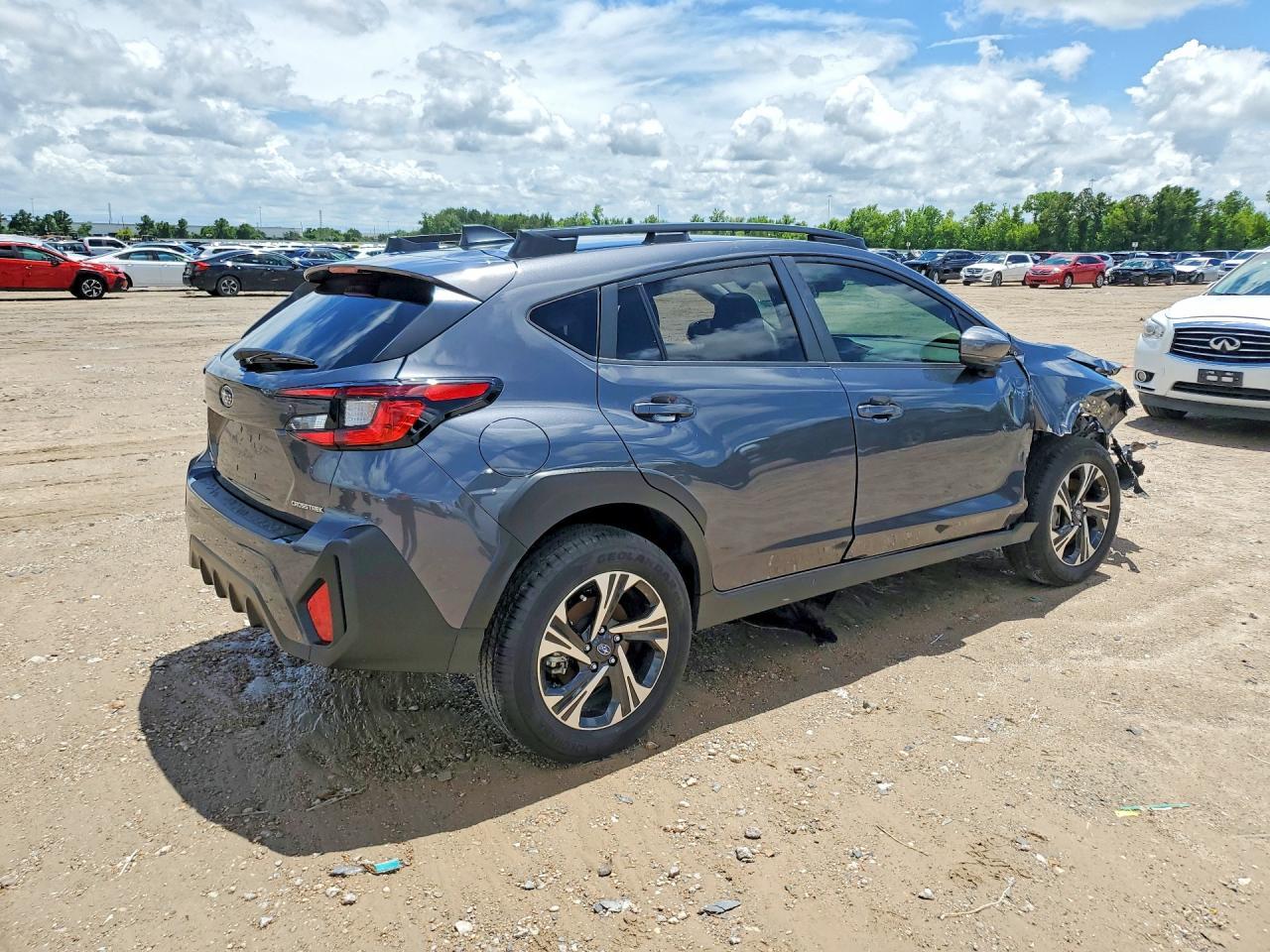 2025 Subaru Crosstrek Premium - Фото 3