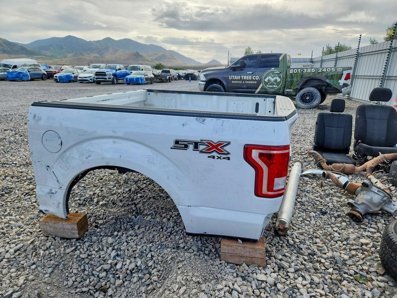 2017 Ford F150 Supercrew - Фото 2