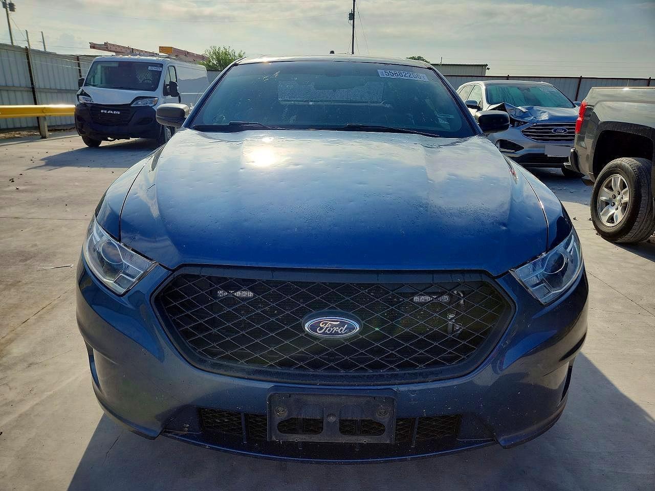2019 Ford Taurus - Фото 5