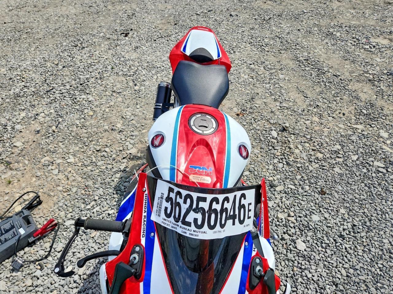 2014 Honda Cbr1000 S - Image 5