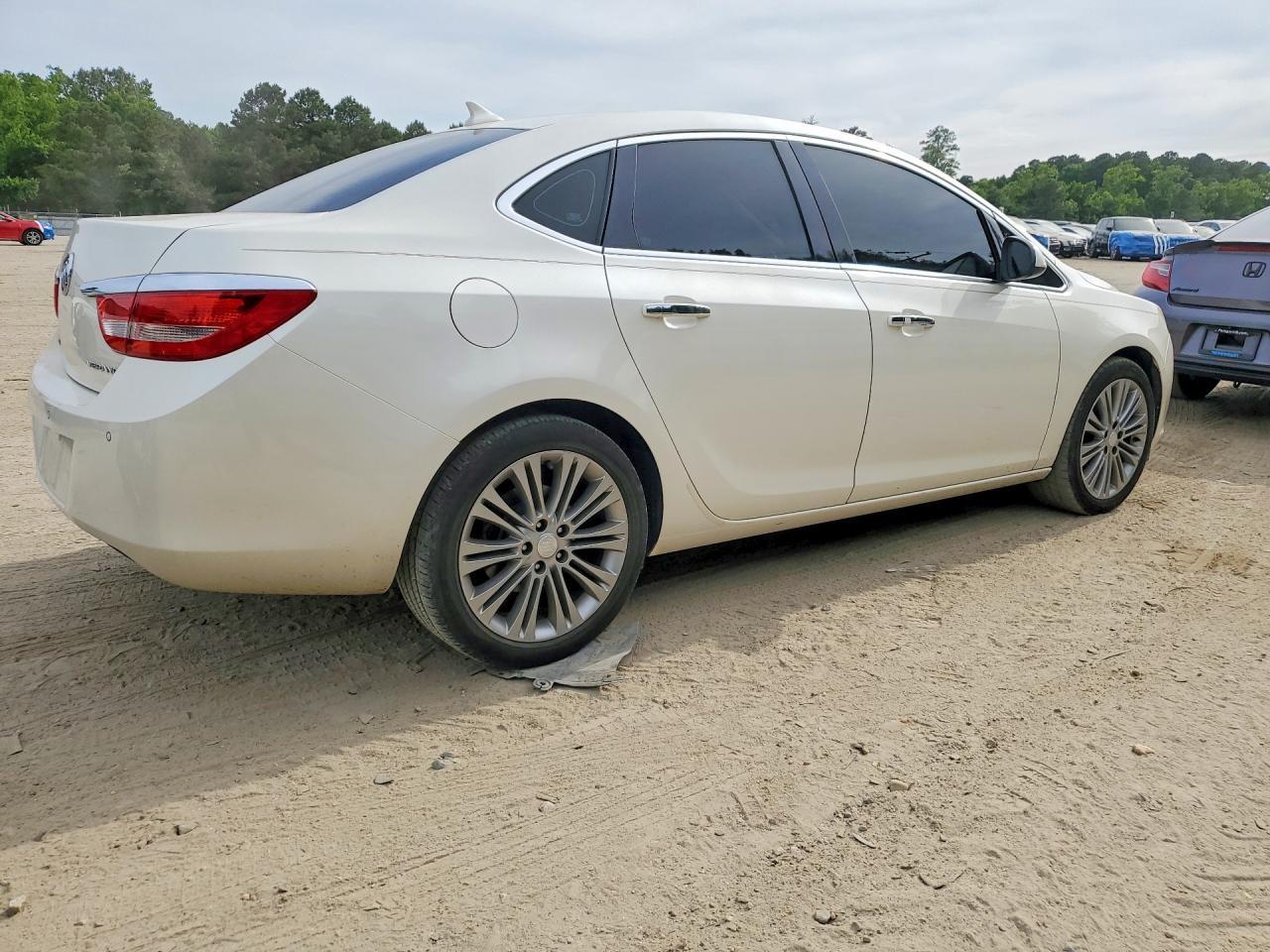 2012 Buick Verano - Фото 3