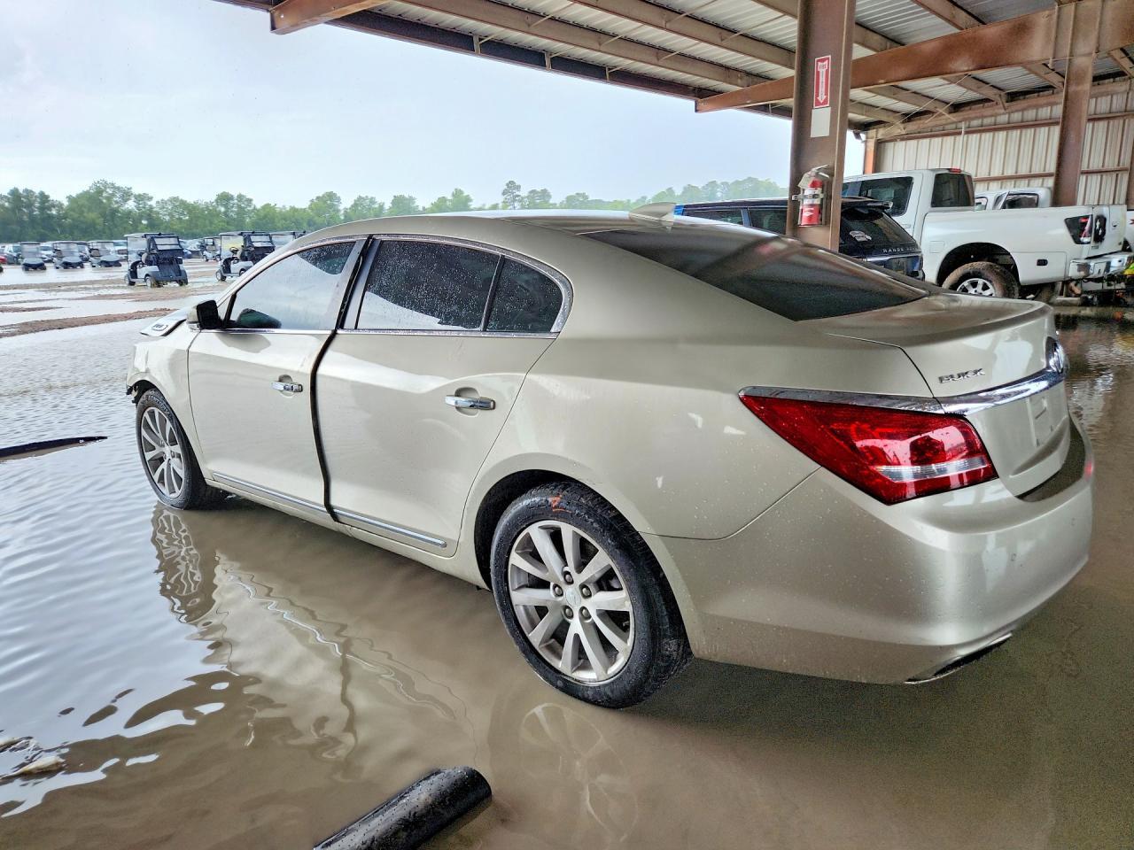 2015 Buick Lacrosse - Image 2