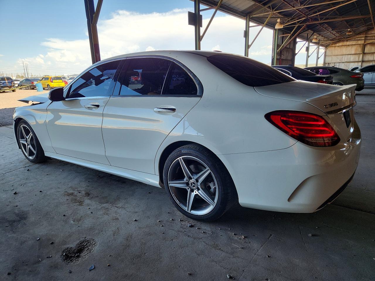 2018 Mercedes-Benz C 300 - Фото 2