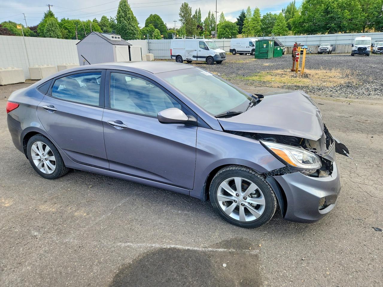 2014 Hyundai Accent Gls - Фото 4